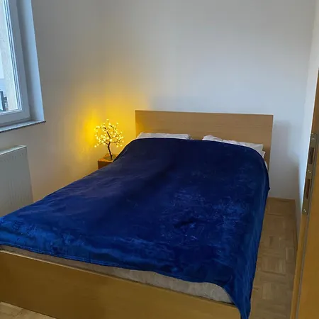 Nova Apartment Pale